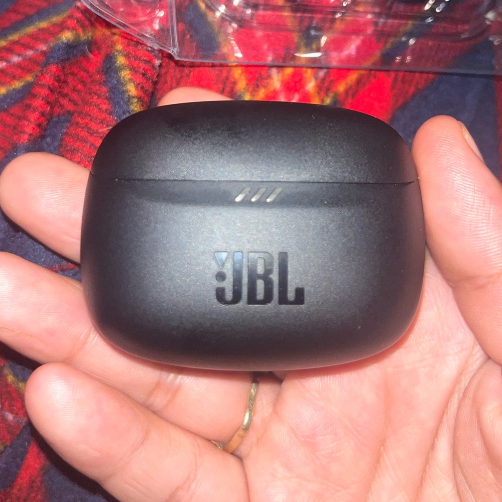 JBL Earbuds